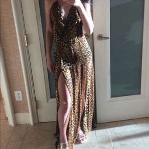 Cheetah maxi dress looks like rat and boa